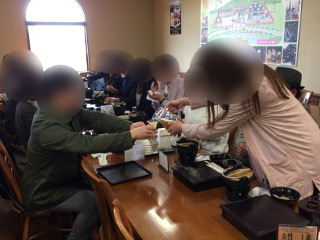 婚活バスツアーの昼食