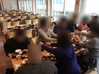 婚活ツアー昼食ｻﾞ､ﾌｲｯｼｭ