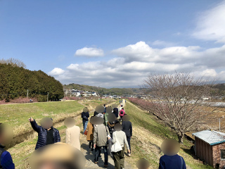 婚活バスツアー・散策中