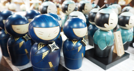 卯三郎こけし