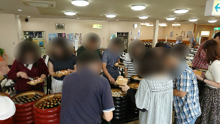 婚活バスツアーの食事