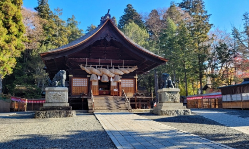 諏訪大社下社秋宮